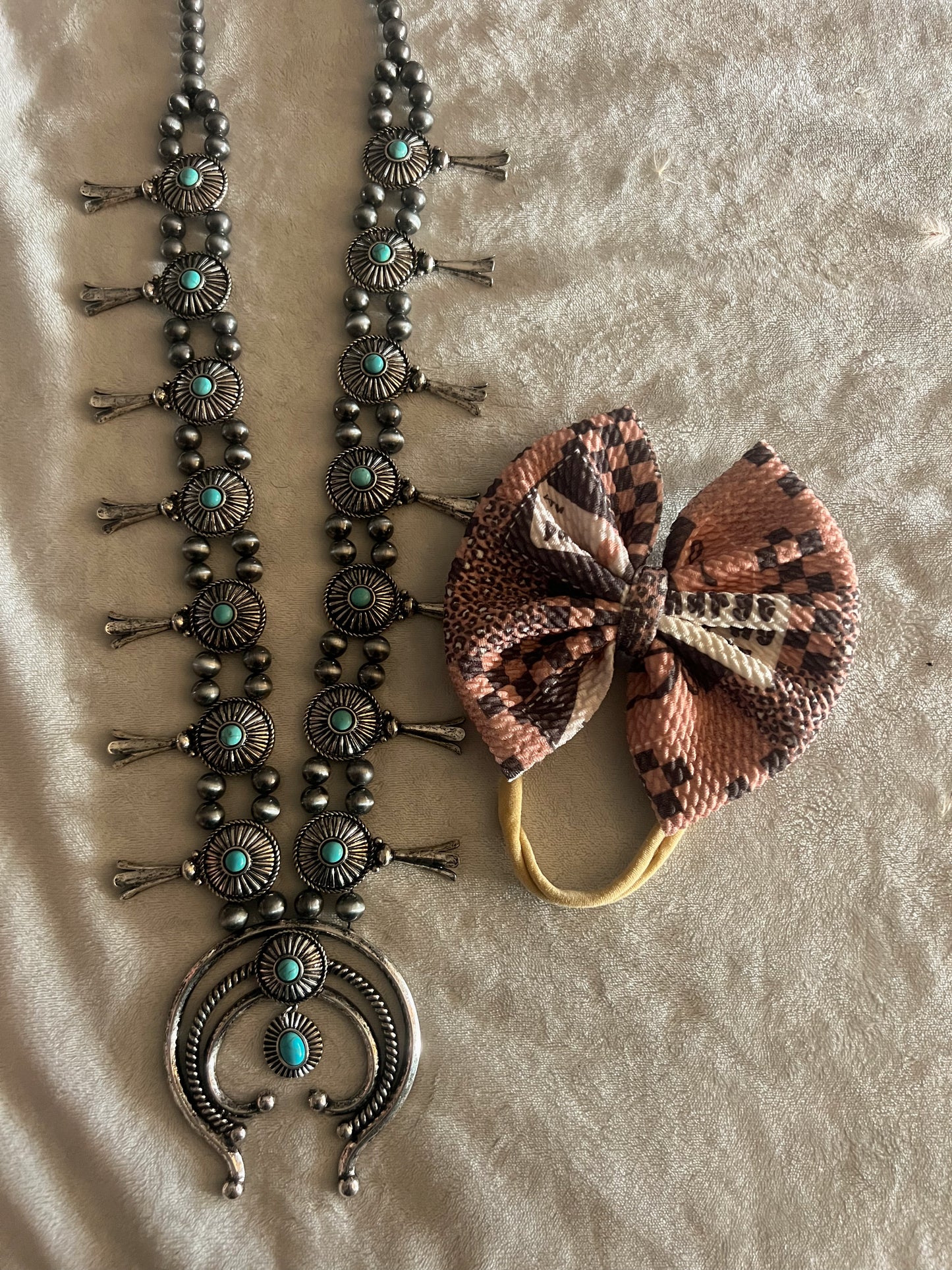 Nylon Bow