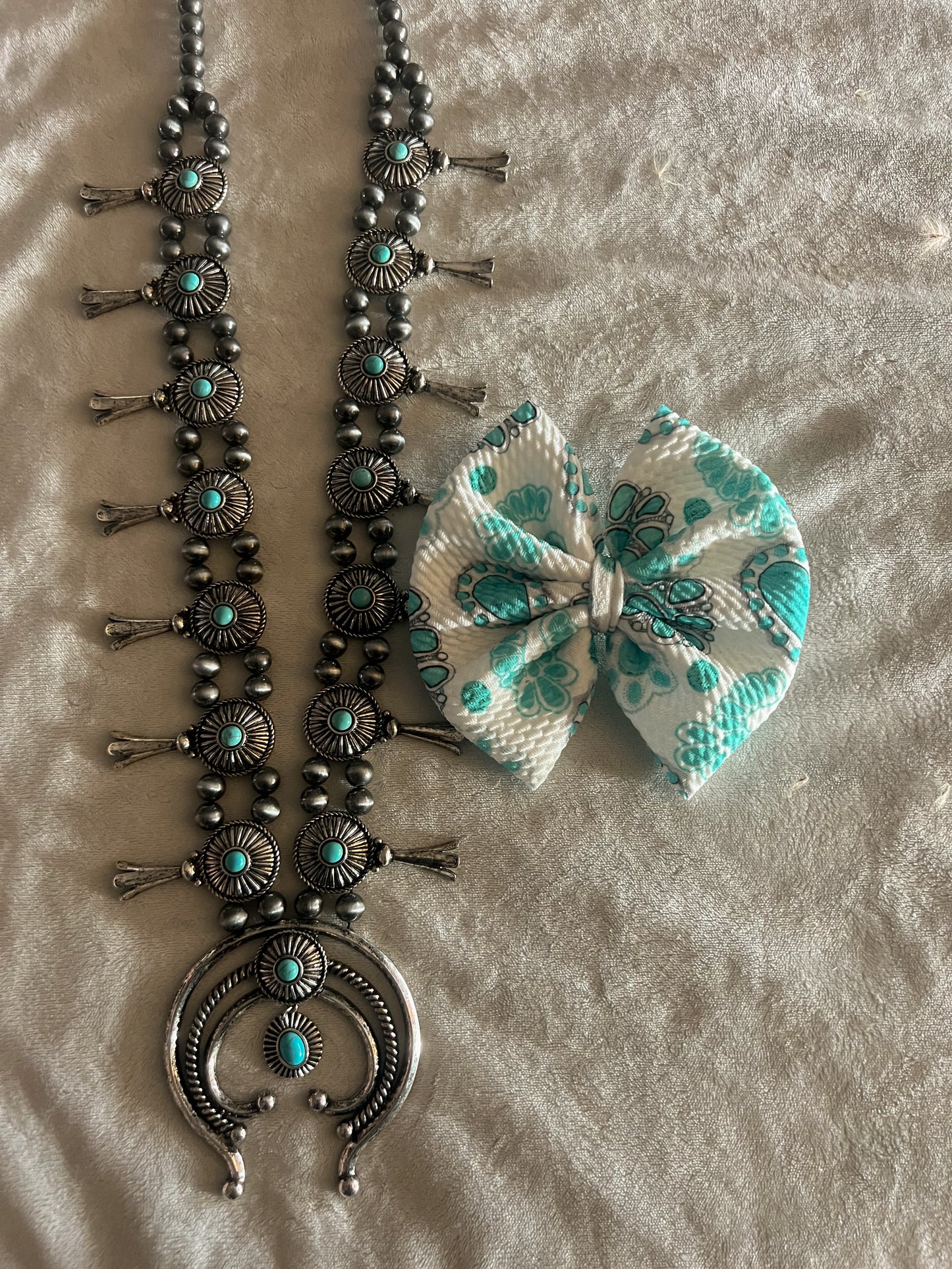 Bow Clip